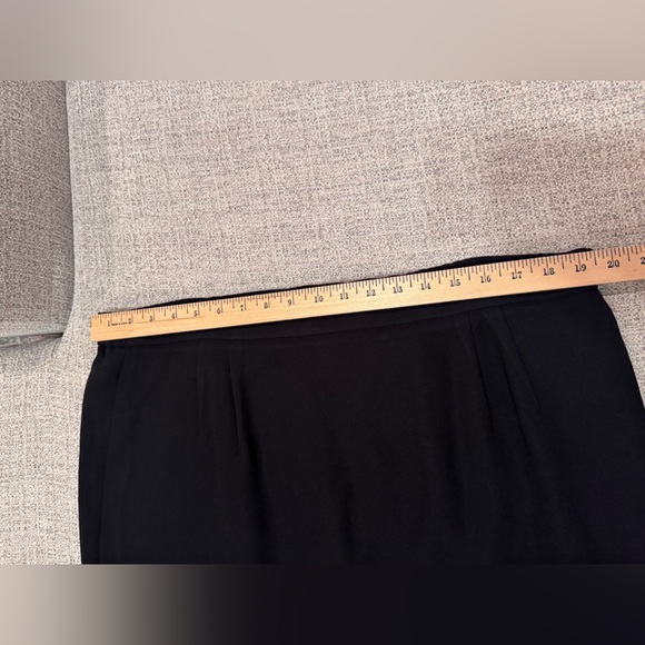 August Max Women Ppus Size Black Pencil Skirt Lined Button Zip Closure Sz 18w - Picture 4 of 12